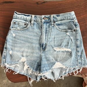 Abercrombie & Fitch High Rise Short